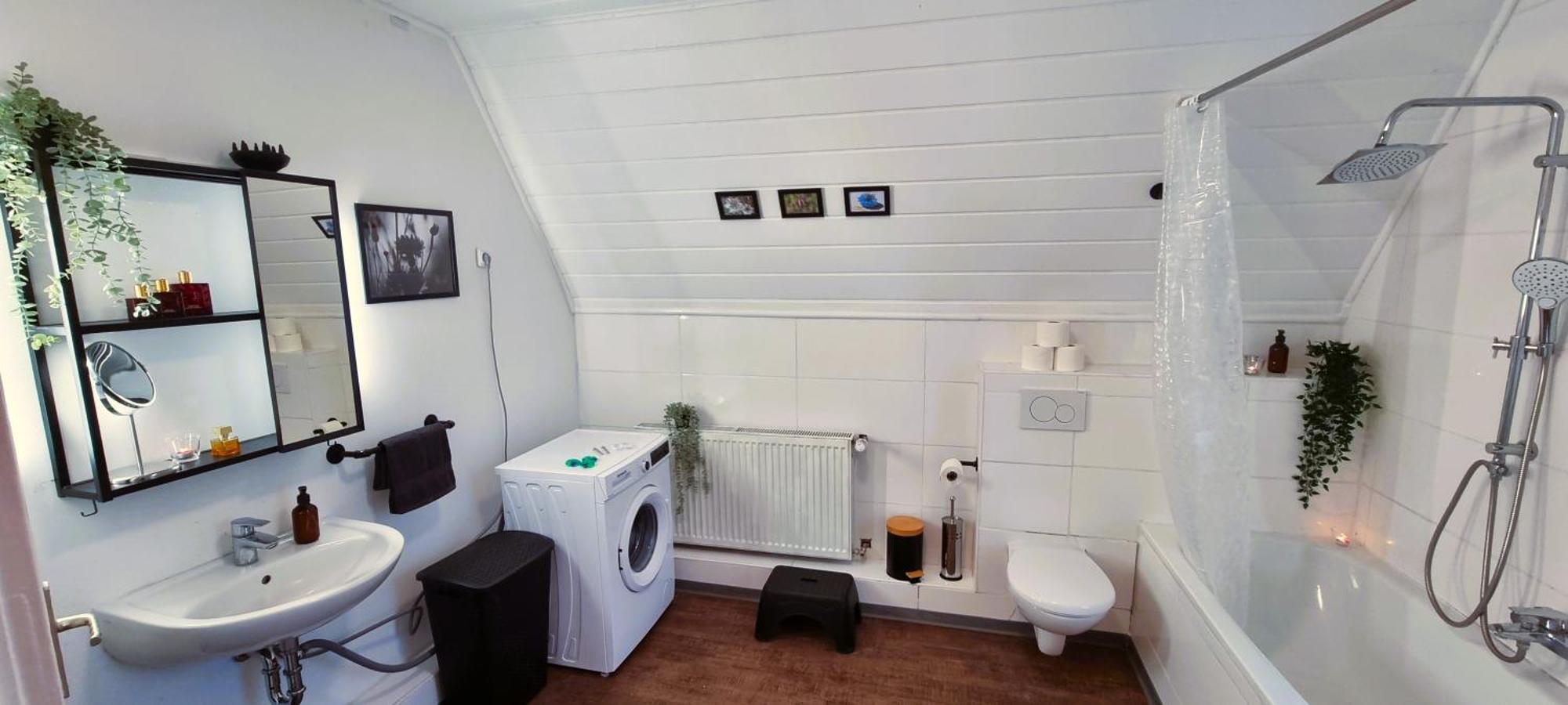 Nigella Apartment Direkt Am Hauptbahnhof Celle Fur 6 Personen Mit Kostenfreiem Parkplatz Voll Ausgestatteter Kuche Elite Standard Exterior photo