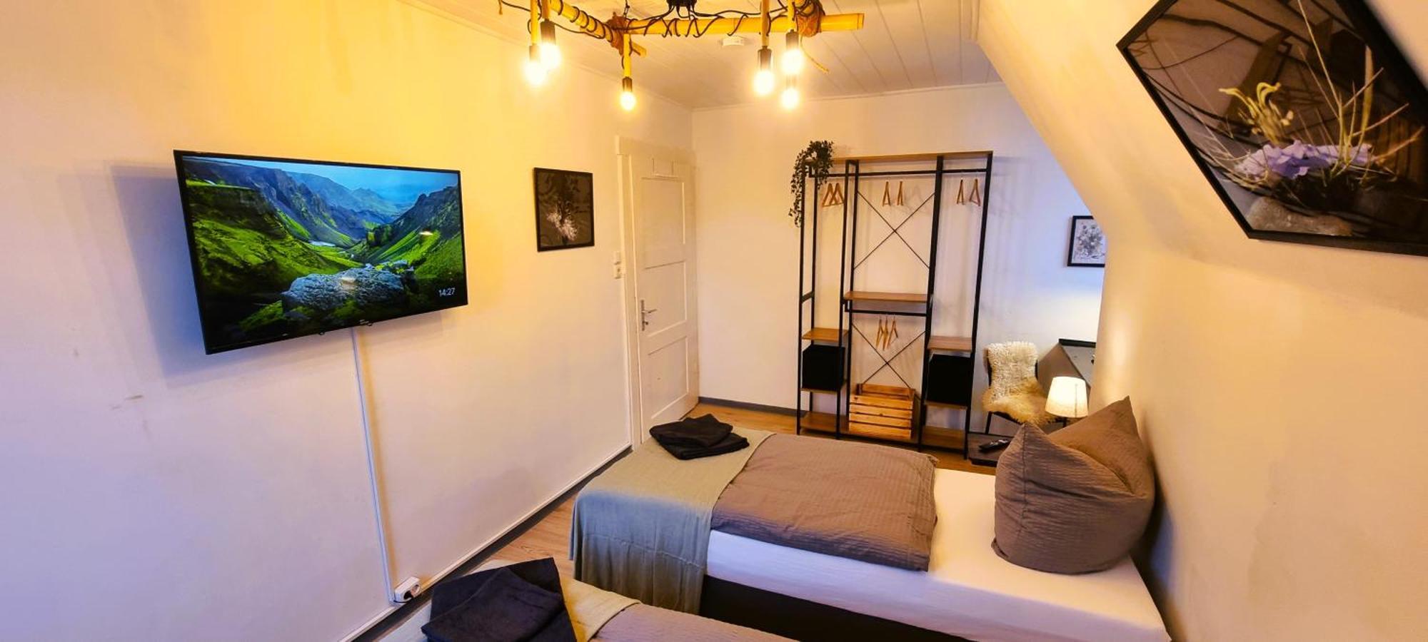 Nigella Apartment Direkt Am Hauptbahnhof Celle Fur 6 Personen Mit Kostenfreiem Parkplatz Voll Ausgestatteter Kuche Elite Standard Exterior photo